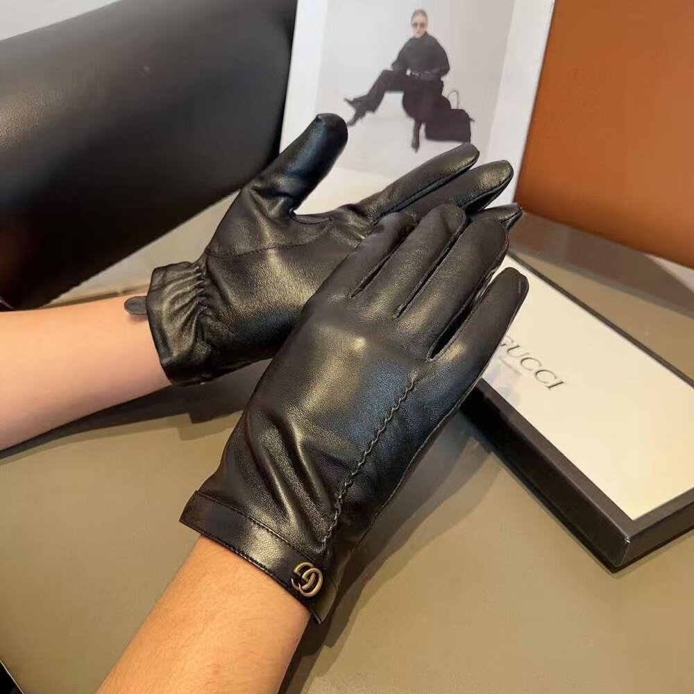 Gucci Men's Sheepskin Gloves